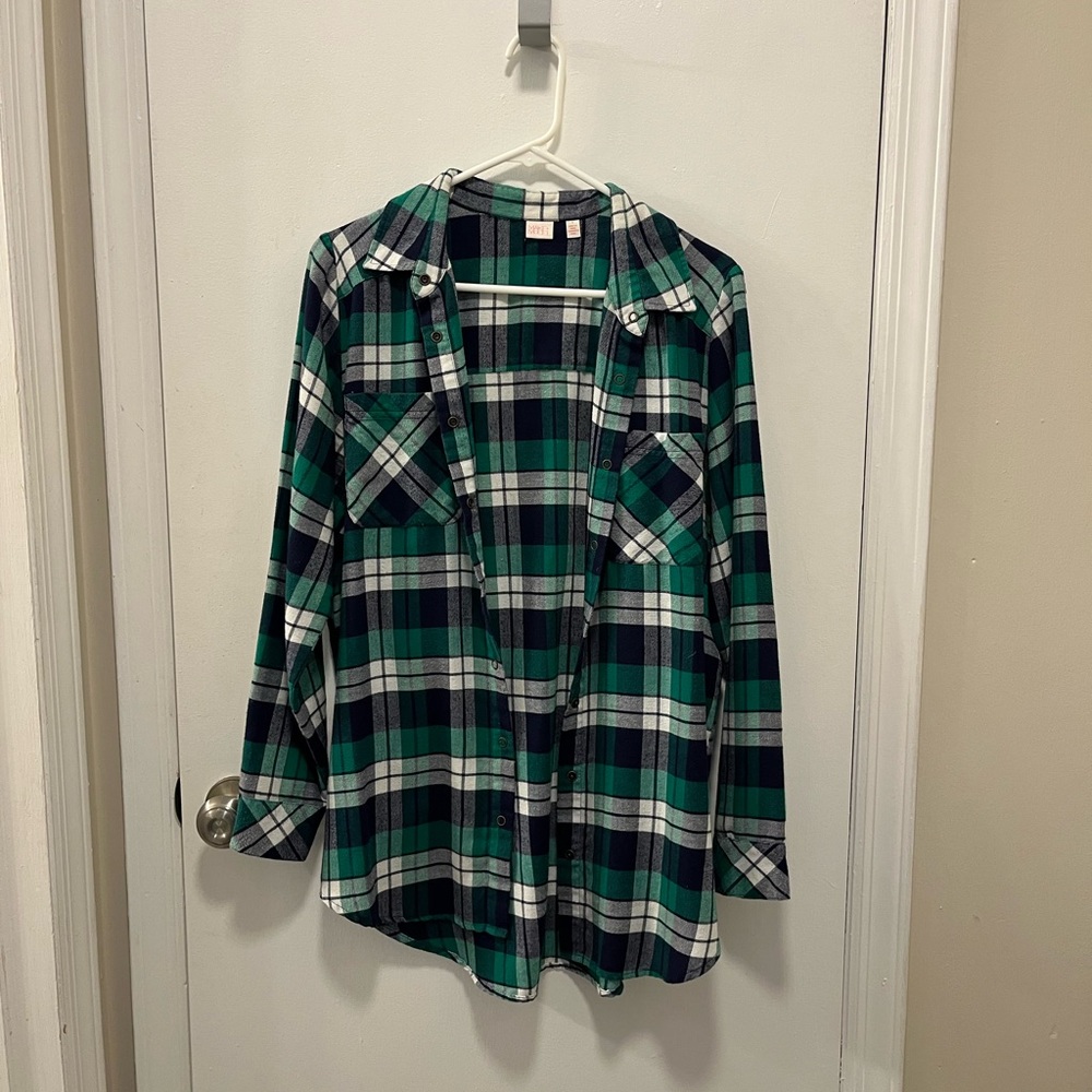 Green Plaid Button-Up Shirt